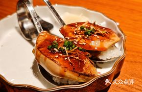 Grilled Foie Gras Hand Roll Sushi