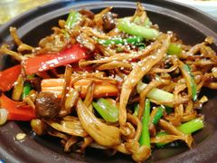 干煸茶树菇-回锦轩(泉园店)
