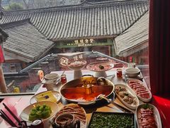 -小龙翻大江文化火锅(宽窄店)