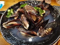 -老东镇啤酒屋海鲜加工·蒸汽海鲜·海鲜烧烤(台东店)