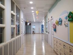 -星空布洛早教·托育(滨江店)