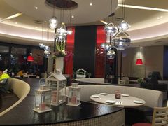 大堂-必胜客(湘隆店)