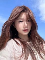 -镁连社·美联社