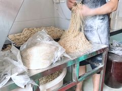 -老五鸡丝豆花面粉(瑞金北路68号院店)