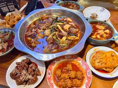 -爆炸头阿姨小四川正宗川味小吃(无任何分店)