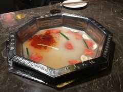 -佬土鹅肠火锅(解放路店)