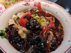 -高家小院铁锅炖大鹅(哈西高铁站店)