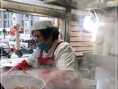 -清真高老大牛排胡辣汤(嵩山路总店)