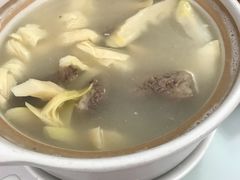 腌笃鲜汤-蘭心餐厅(进贤路店)