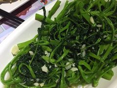 -路易十三西餐厅(西关新天地店)