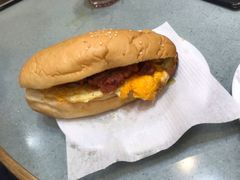 招牌咸牛肉芝士猪仔包-华嫂冰室(尖沙咀店)