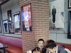 -CAGES凯吉思西餐厅运动乐园(静安店)