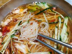 冷面-韩阳王石板烤肉