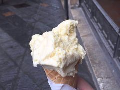 -Gelateria Dondoli