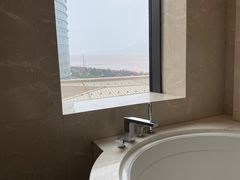 -舟山希尔顿酒店