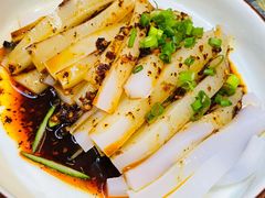 凉粉-老北京铜锅涮肉·香辣诱惑·小龙虾(禅城创意产业园店)