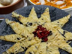 -怡得饭庄·30年老店·宋大妈昆明菜