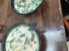-津津老鸭粉丝馆(正东路店)