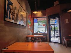 -牛纽塔·牛人堡(群众路店)