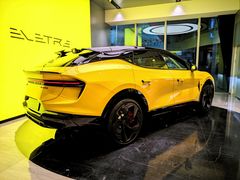 -莲花跑车(国贸商城店)