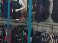 -小海豚国际游泳培训中心(浦东塘桥店)