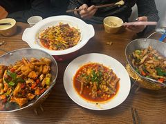 -酸婆娘重庆菜(紫竹路店)
