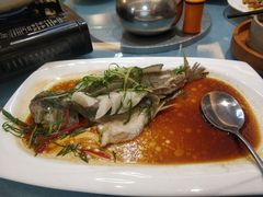 -新一家农家菜(华景新城店)