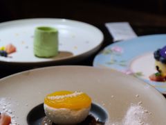 -The ROOF (通盈中心店)