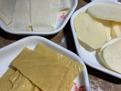 豆皮-小门坎三合鱼(总店)
