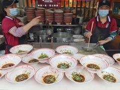 -钟方模白家肥肠粉(春熙店)