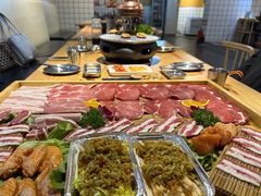 XL烤肉拼盘（4到5人）-牛道精致烤肉(海安店)