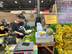 -曼阁市场水果批发市场