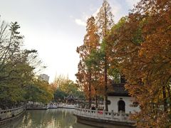 -汇龙潭