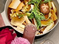 -蟹犇前•帝王蟹雪蟹(陆家嘴店)