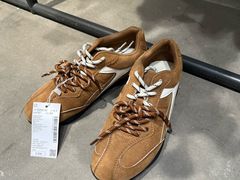 -URBAN REVIVO(上海中庚漫游城店)