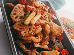 -荷塘秋月·本帮江浙菜(国权路店)