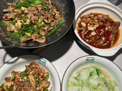 -费大厨辣椒炒肉(黄兴中心广场店)