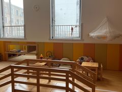 -婴智贝佳蒙特梭利早教托育中心(杨浦店)