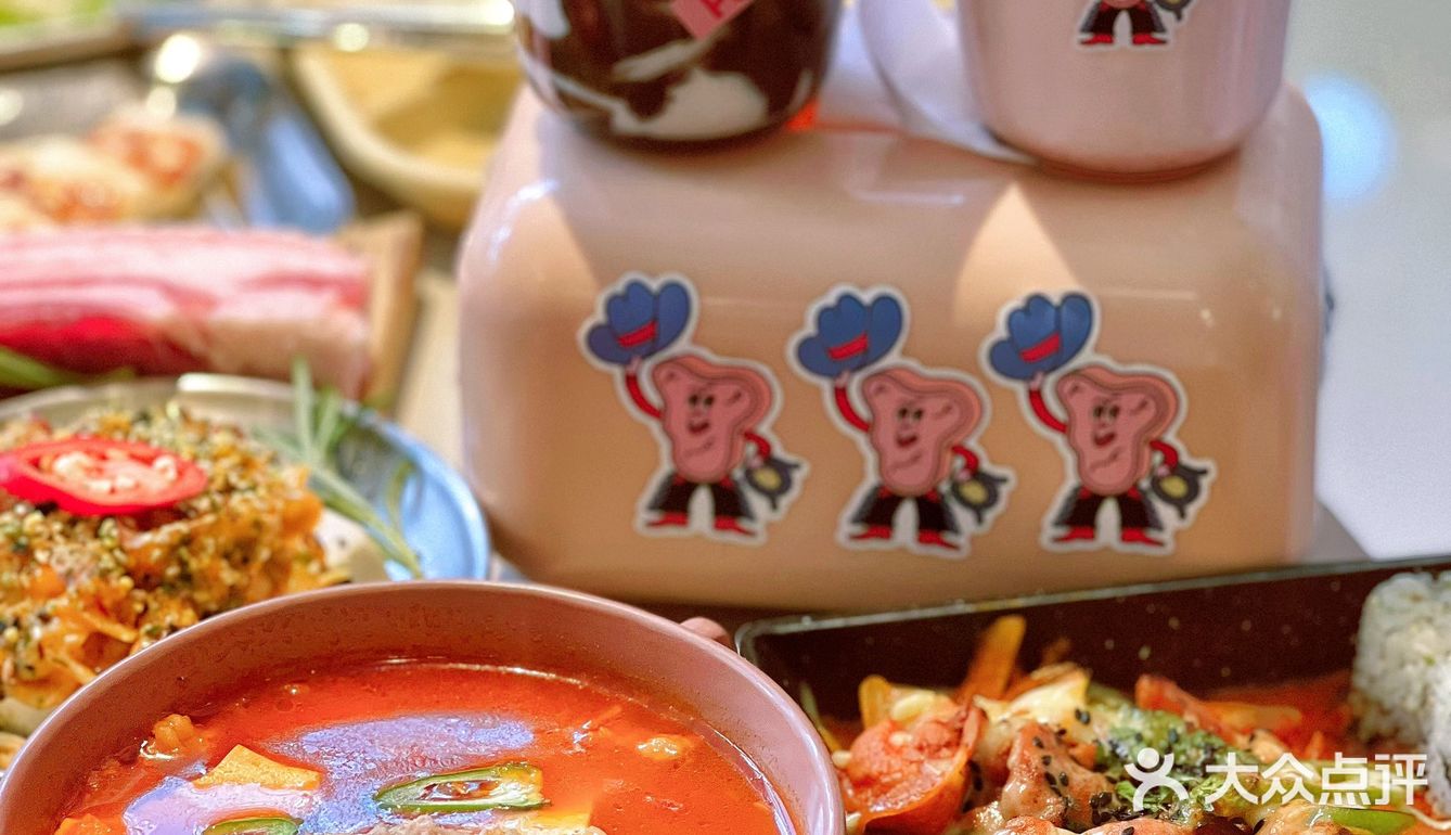  可爱韩到不行餐厅 猪肉事务所！拍照简直就是韩剧！