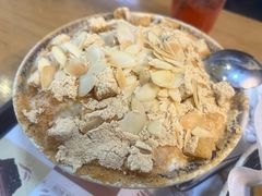 -劳顶笨咖啡(丽水宜家店)