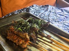 -何师烧烤Pro ·江湖川菜·小龙虾·精酿(太古里旗舰店)