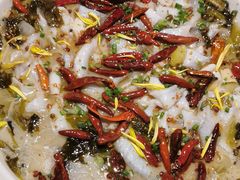 -江渔儿酸菜鱼专门店(明珠广场店)