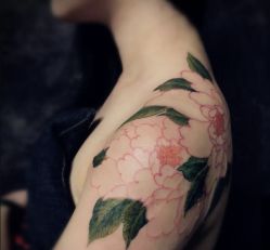 -木子·纹身店TATTOO穿孔·洗纹身