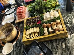 -慢丽江·云南野生菌土鸡锅(付家庄店)
