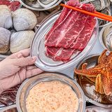 在上海还有10r的海鲜店？我不会穿越了吧？