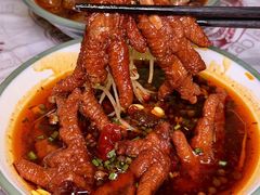 -耙吉吉川味小酒馆(本地人回头店)