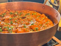 铜锅油焖鸡-Ameigo梅果·云贵川bistro(长宁来福士店)