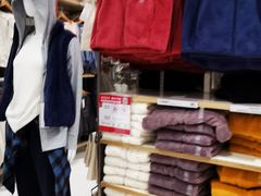 -优衣库(珠海华发商都店)