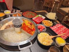 -晓宇重庆火锅(西安荟聚店)
