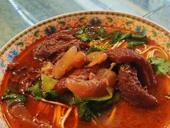 -金杨拉面王小吃面馆·牛三宝面·红烧牛肉粉